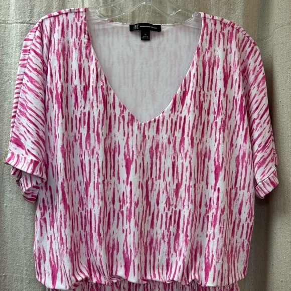 INC/ Woman’s/ NWT/ Printed V-Neck Mini Dress, Created for Macy's/ size XL - Picture 4 of 9